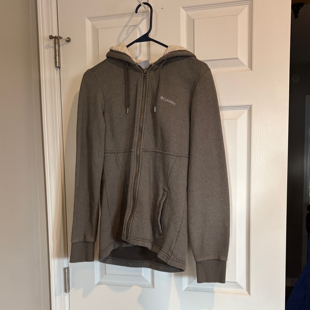 Columbia Men’s/Women’s  Zip-Up Gray Sweater